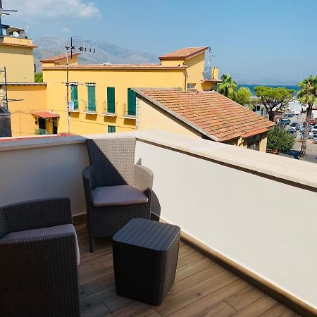Residenza Dema Gaeta Bagian luar foto